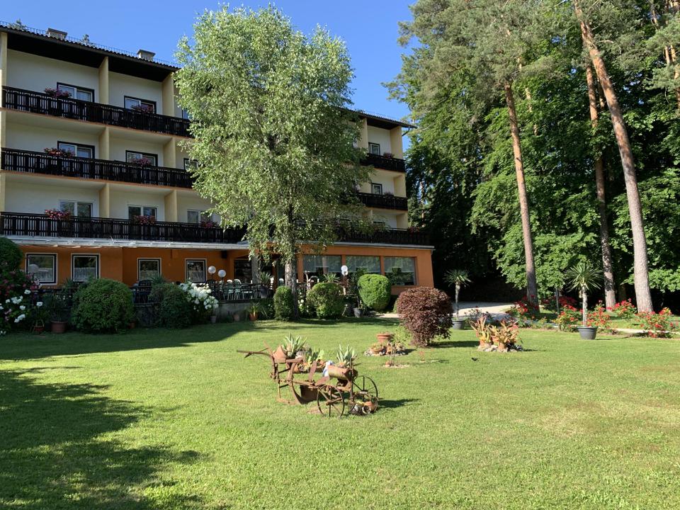 Parkhotel Zuzek