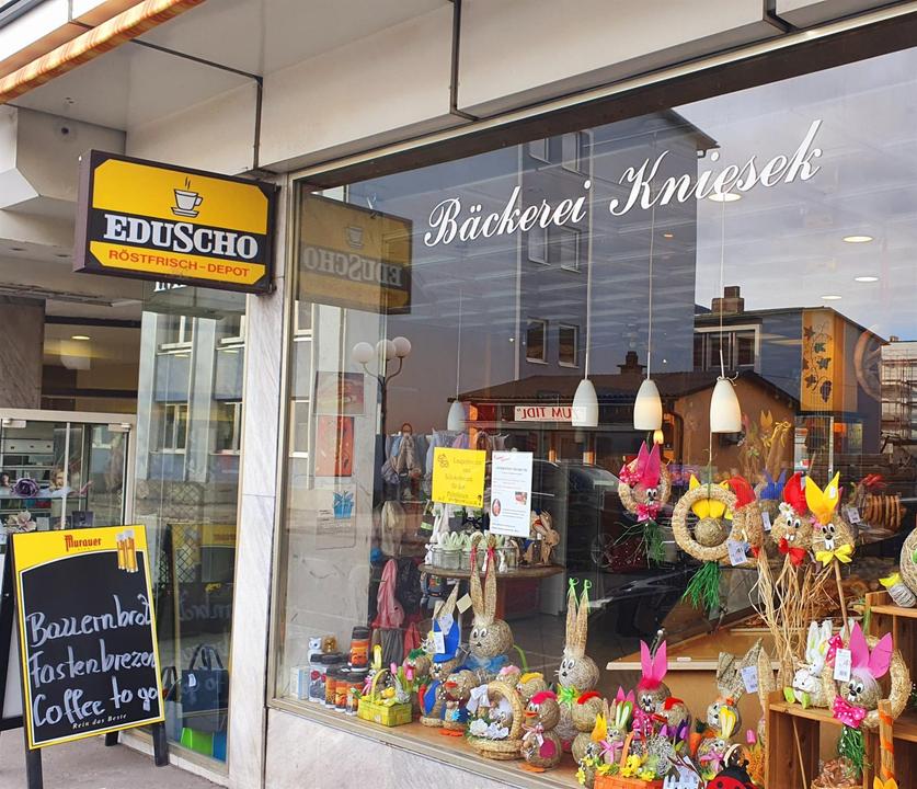 Backwaren Kniesek