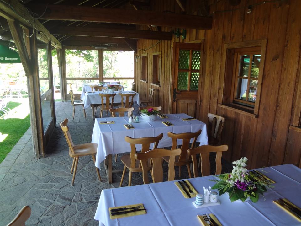 Gastgarten, Terrasse