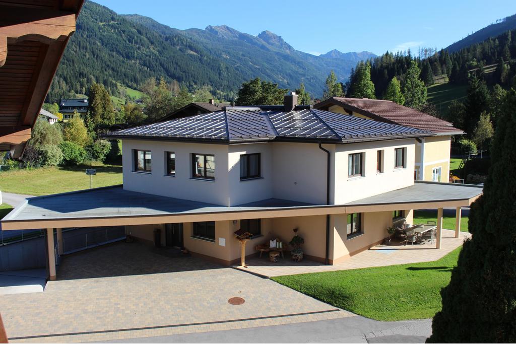 Hausfoto Sommer