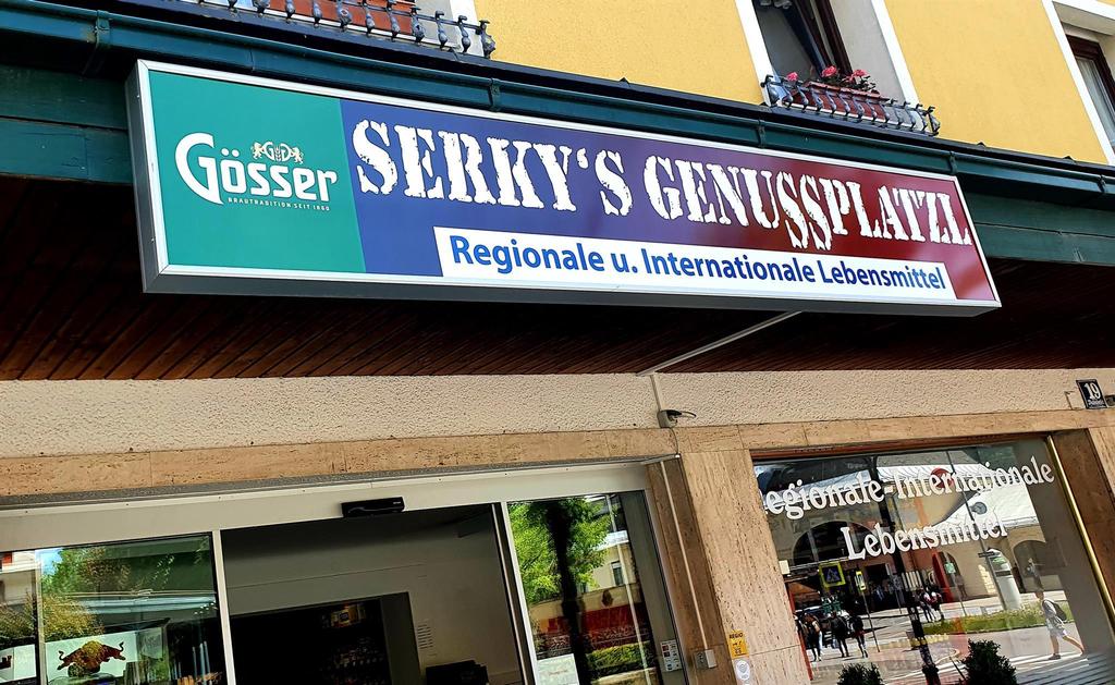 Serkys in der Bahnhofstraße