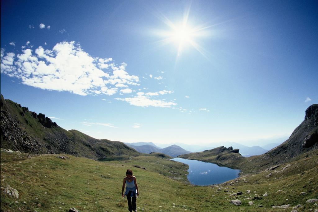 Strahlender Sonnenschein bei den Zwei Seen