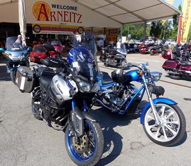 goldwing.jpg