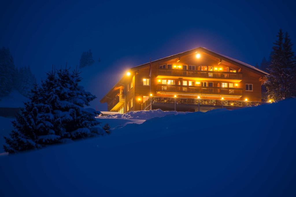 hotel_Walisgaden_winter_abendstimmung