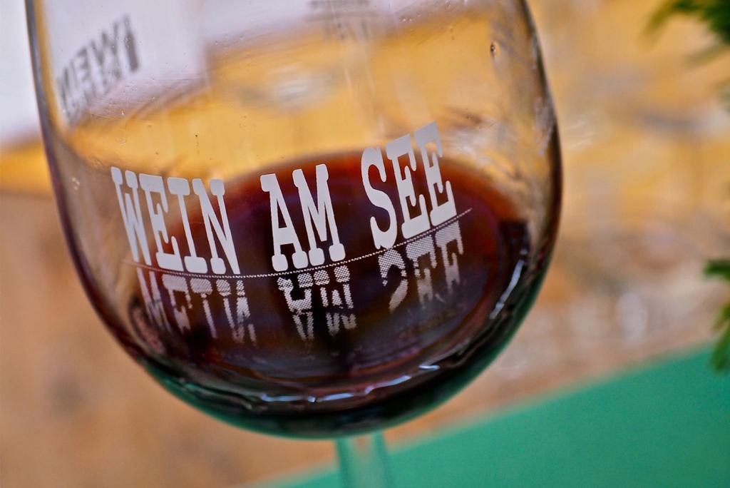 Wein_am_See.jpg