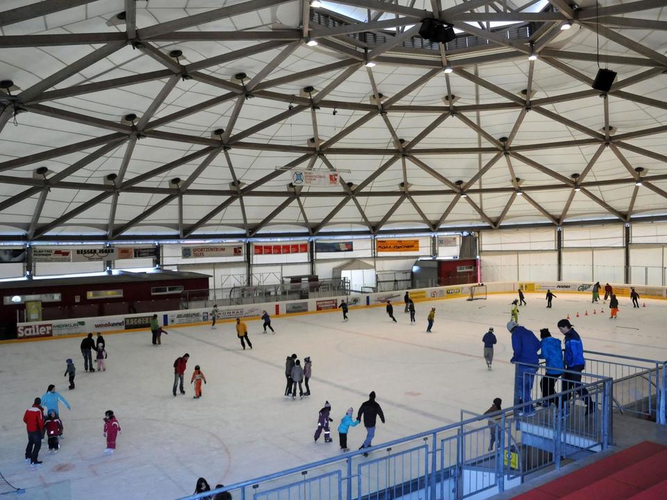 Kuppelhalle Telfs