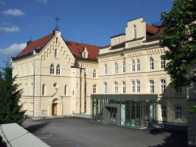 Schulverein der Kreuzschwestern