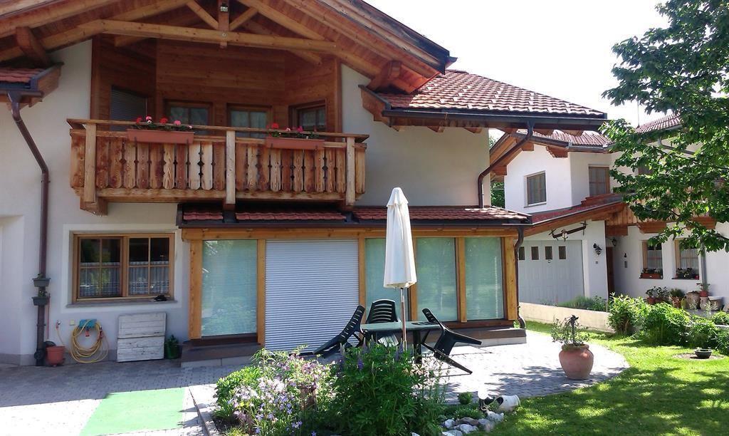 Bina House