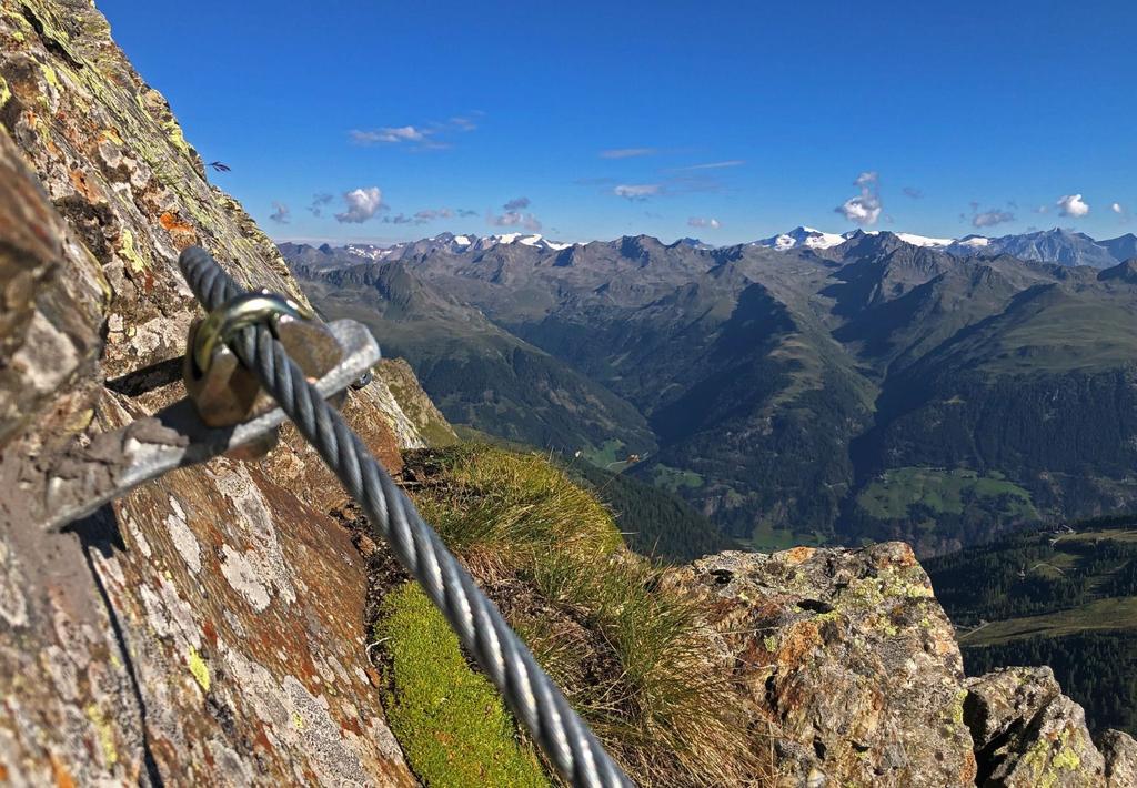 rote-spitze-ueberschreitung-sommer-c-schett-christof.jpg