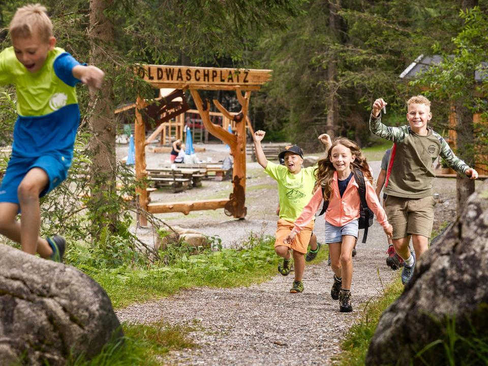 Goldwaschen am Bodenhaus im Raurisertal