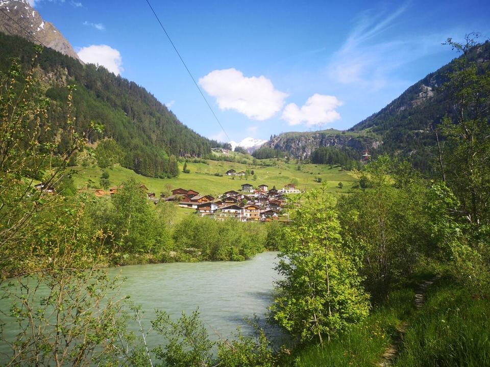 wandern-blickaufprossegg-c-desiree-dezordo.jpg