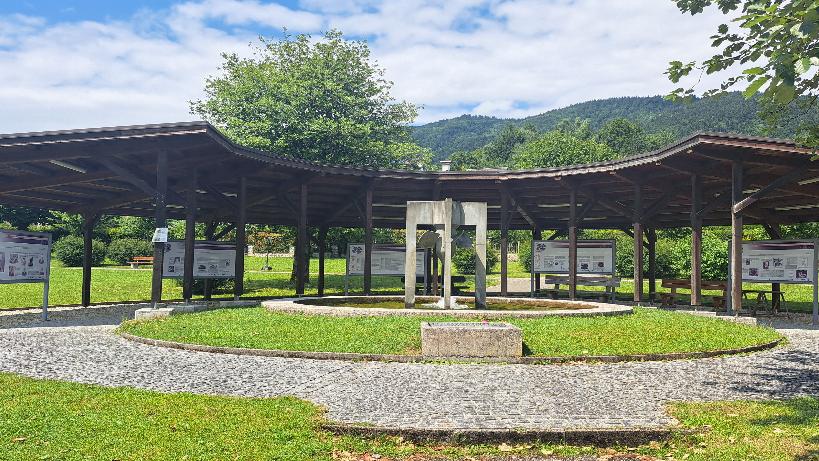Viktor Kaplan Denkmal