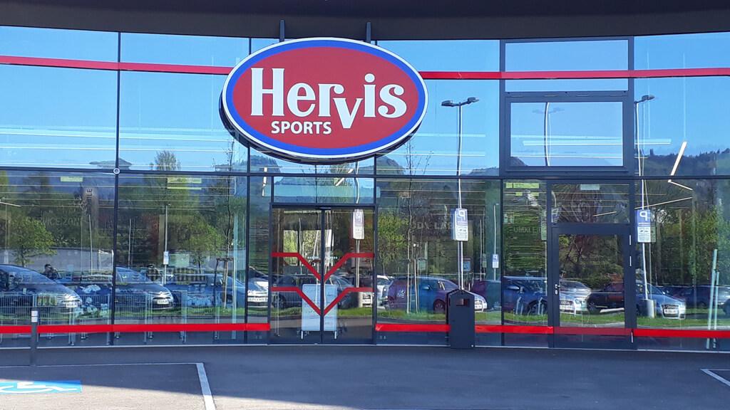 SE - HERVIS Aussenansicht