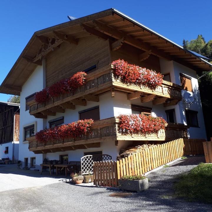 thumbnail_8ac0cc5a-7900-49c0-948d-7cefa8d5de40