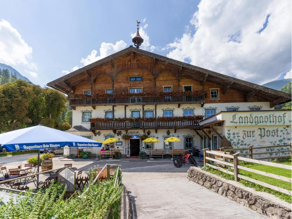 Familienparadies MoNi Landl - Hausansicht 2