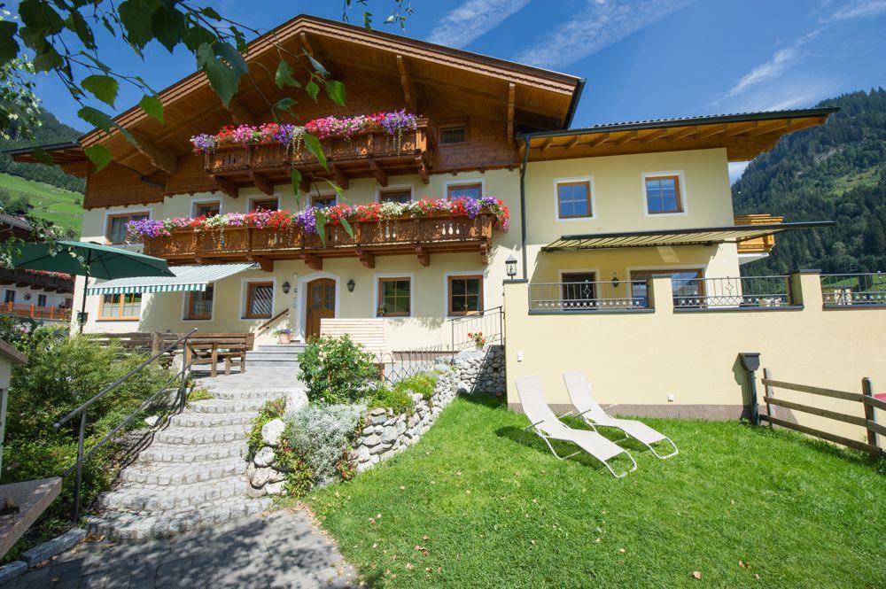 Haarlehenbauer im Sommer