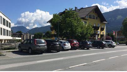 Bahnhof