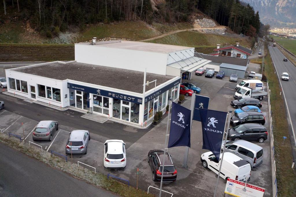 Außenansicht Autohaus Schlitters