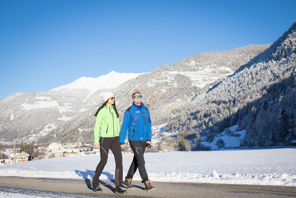 ©-TVB-Tiroler-Oberland-Kurt-Kirschner-Winterwandern-Ried-Langwiese-2018 (5).jpg