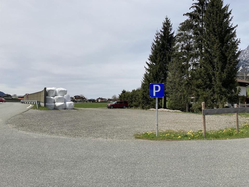 Going_Parkplatz Volksschule_Wilder Kaiser