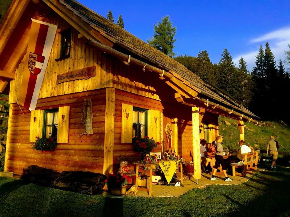 Hütte