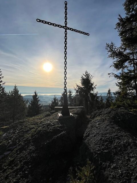 Hussenstein Gipfelkreuz