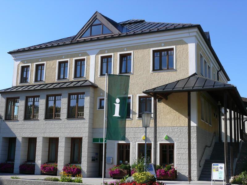 Gemeindezentrum Hof