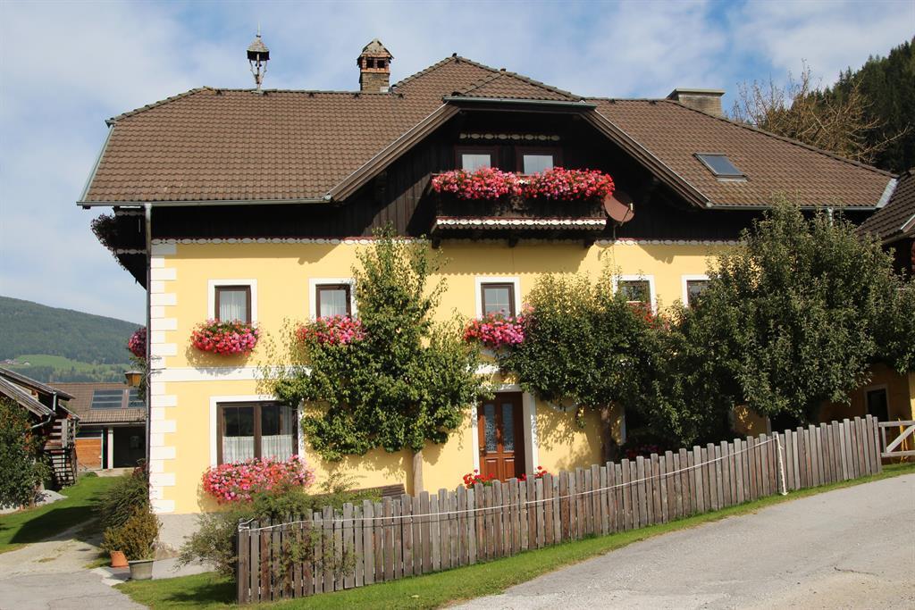 Petzlhof in Neusess Moos