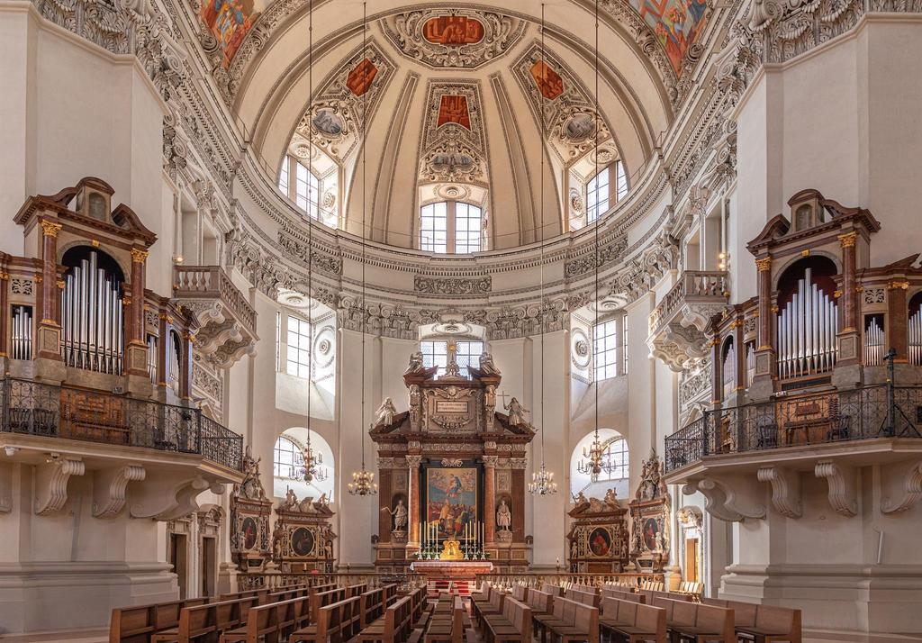 Salzburger Dom - Altar