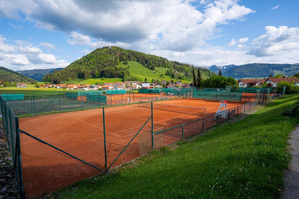 Tennisplatz in Oberstaufen