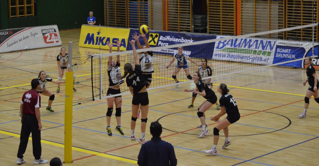 DamenAction2015 _ Volleyball Perg