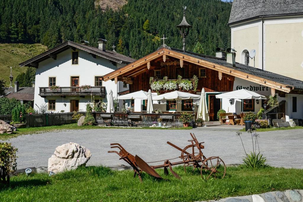 Gredwirt Außenansicht Sommer