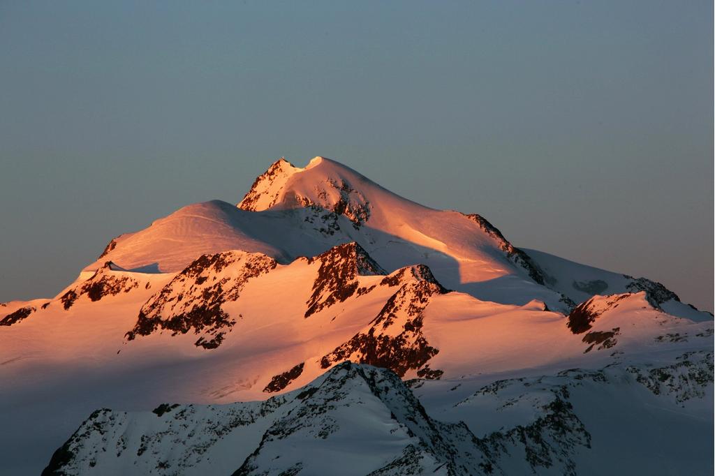 Wildspitze im Abendrot
