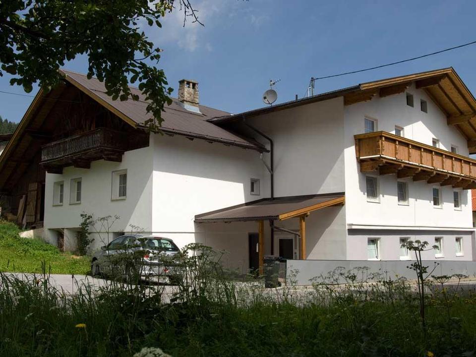 Grünf. Landhaus Sommer