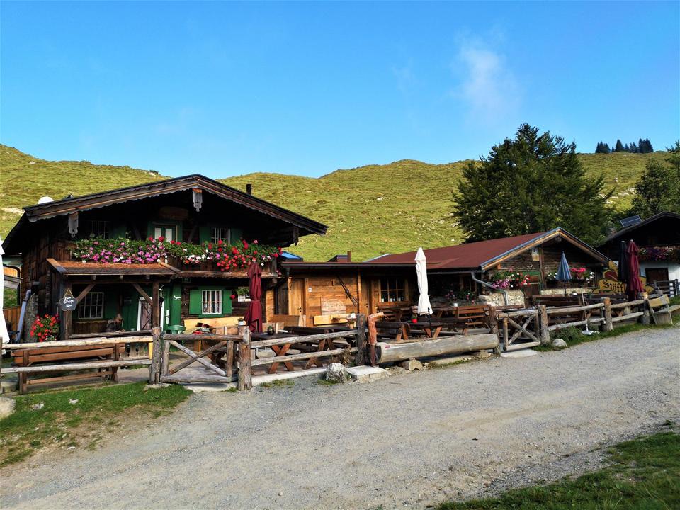 Scheffau_Stöfflhütte_Sommer