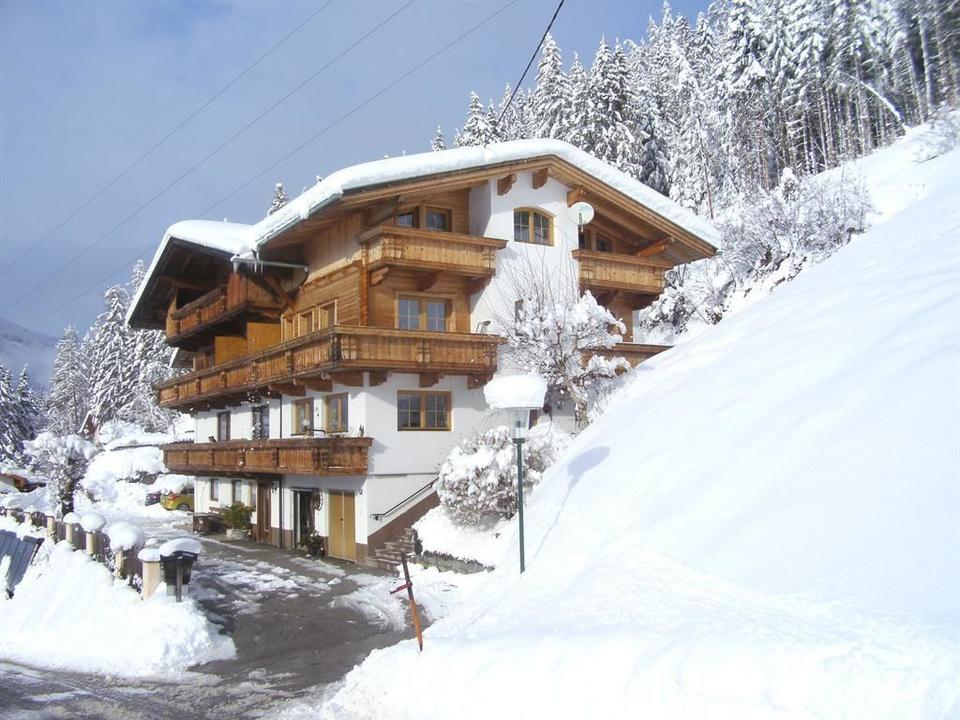 Winteransicht Haus