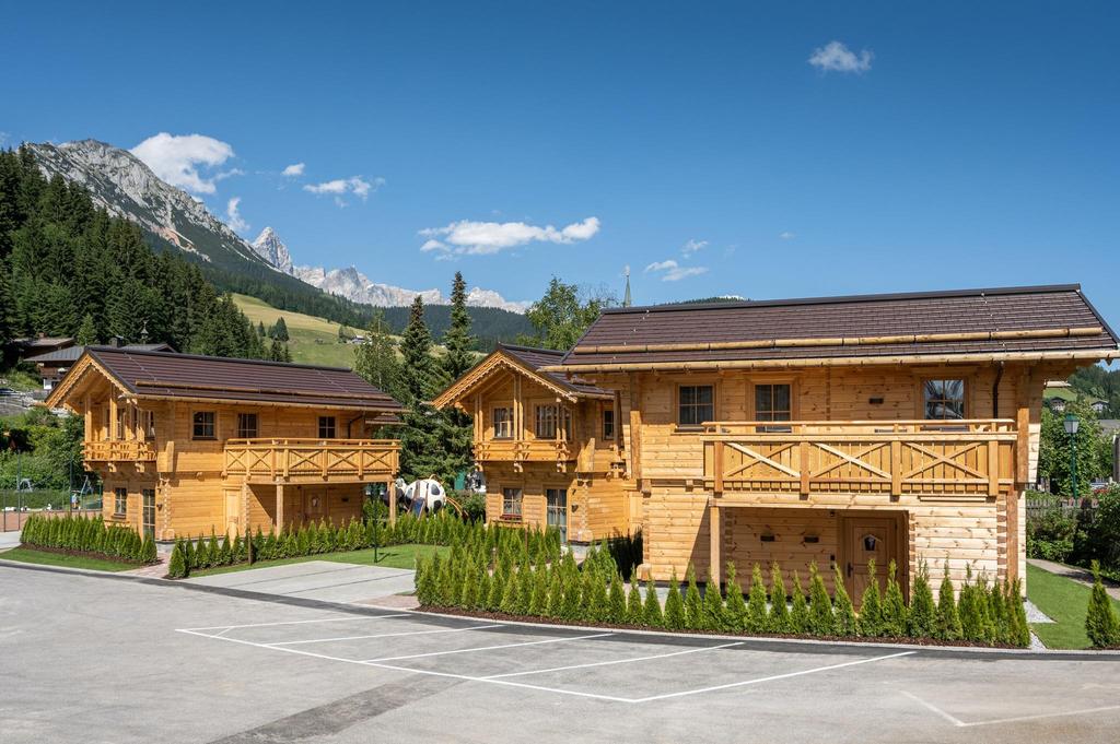 Dorf-Chalets Sommer