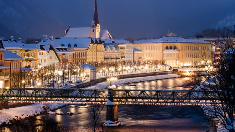 Bad Ischl Traunufer im Winter