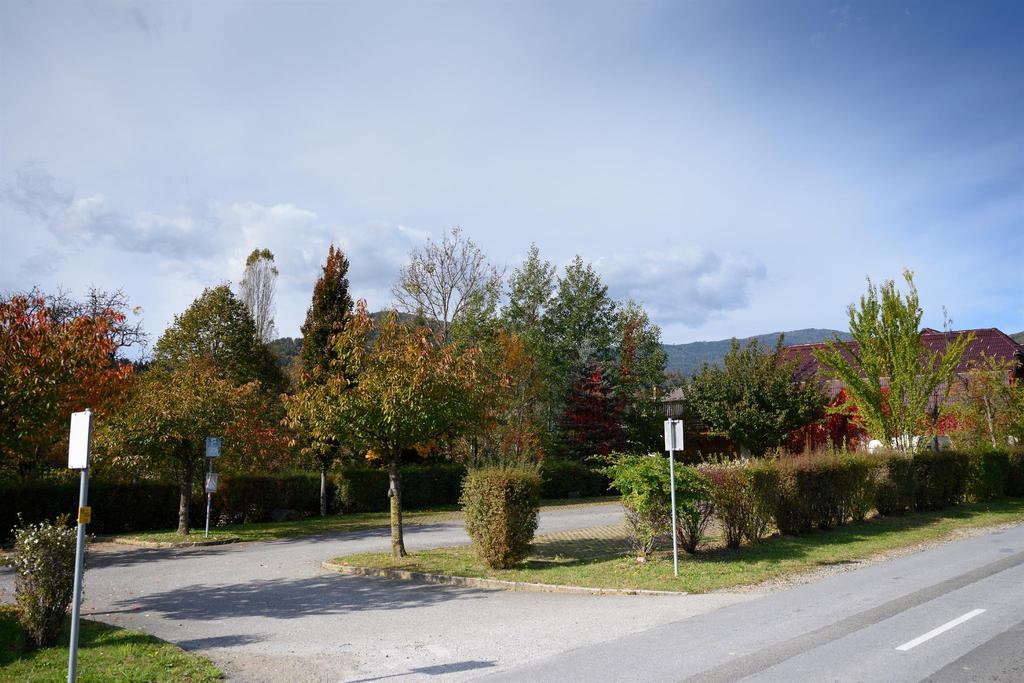Zufahrt zum Stellplatz Bad Gams