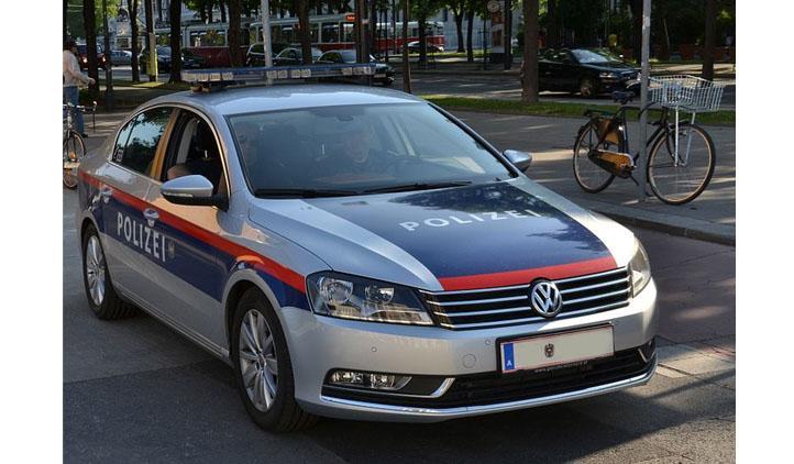 Polizei (c) Wikipedia_Plani
