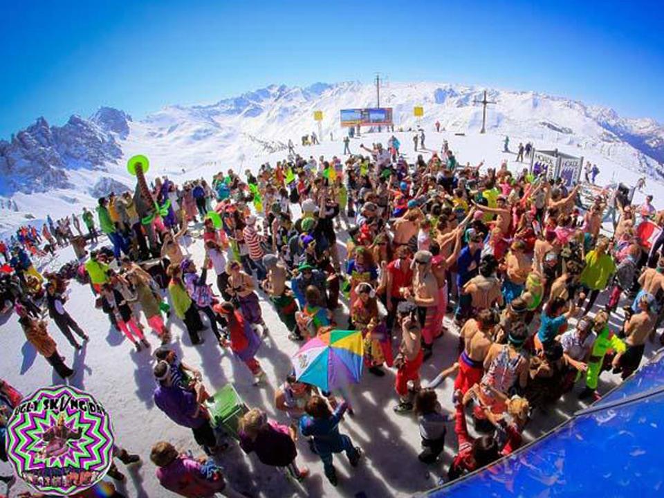 Ugly skiing Axamer Lizum