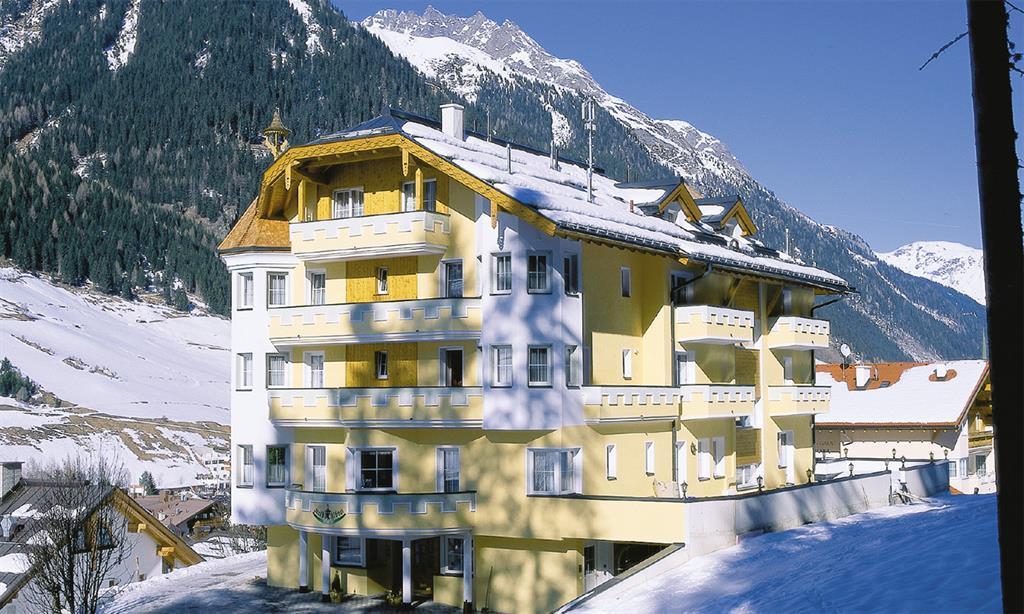 Hausansicht Winter 1