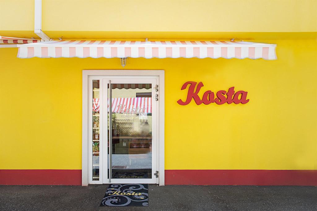 Kosta1