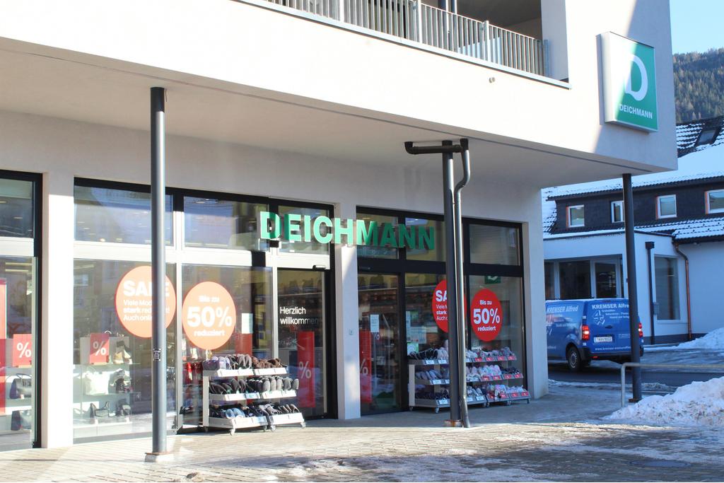 Deichmann Außenansicht
