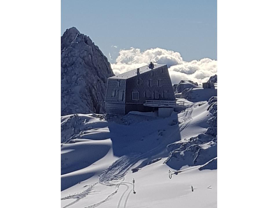 Blick auf die Seethalerhütte