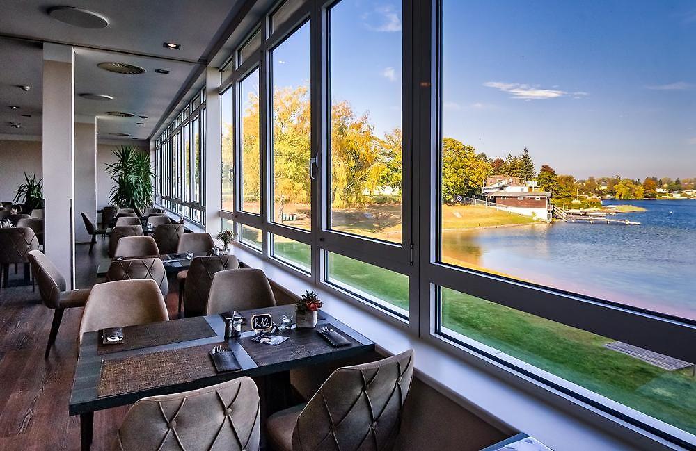 Neufeldersee-Hotel-Aussicht