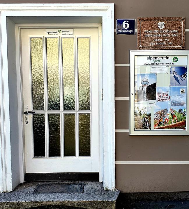 Eingang Alpenverein