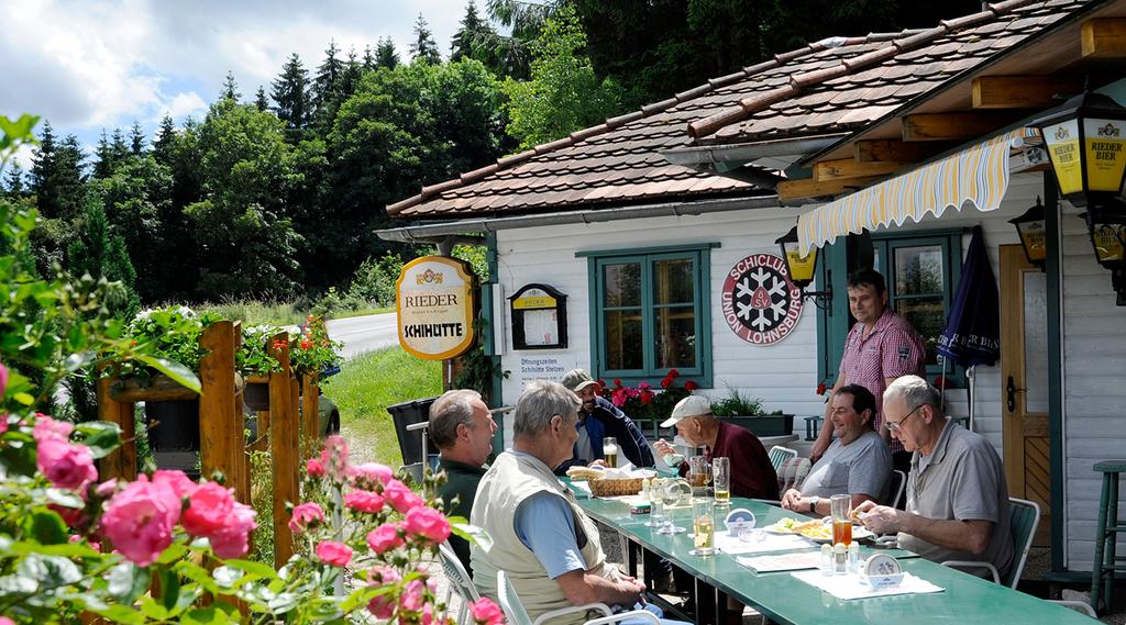 Skihütte Lohnsburg Terrasse